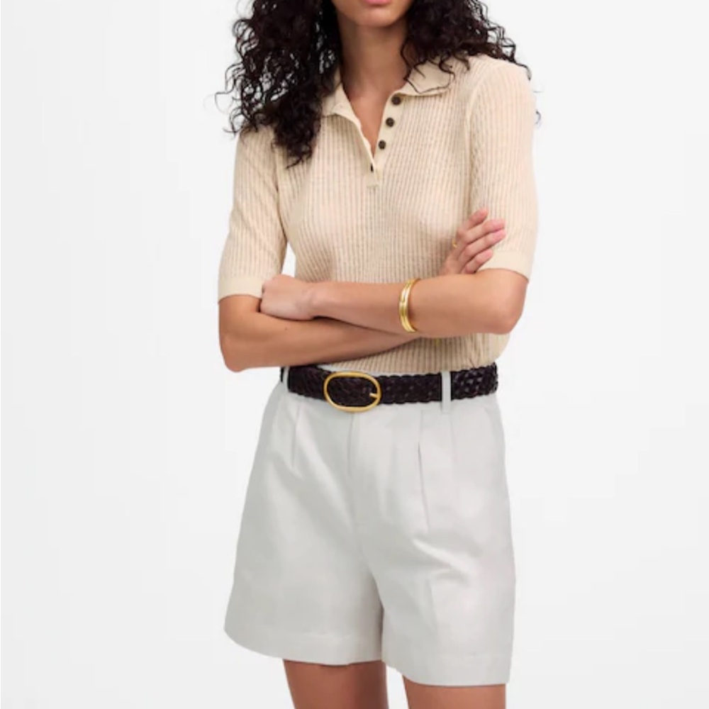 Madewell Cream Ribbed Polo Top with Light Beige Shorts